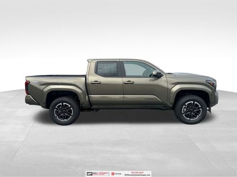 New 2026 Toyota Tacoma TRD Sport AWD/4WD image 6