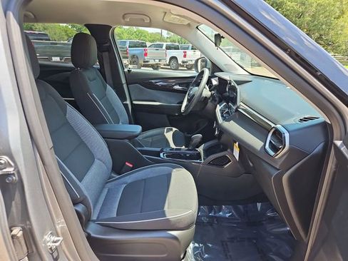 Certified 2026 Chevrolet TrailBlazer LT w/ Driver Confidence Package FWD image 27
