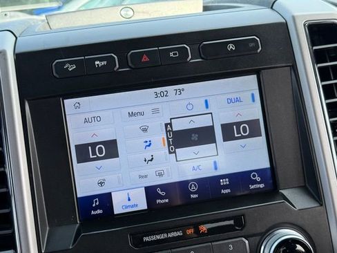 Used 2019 Ford F150 Lariat w/ Equipment Group 502A Luxury AWD/4WD image 26