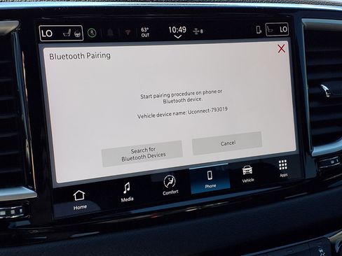 Used 2025 Chrysler Pacifica Select image 6