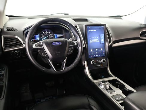 Used 2023 Ford Edge SEL w/ Convenience Package AWD/4WD image 2