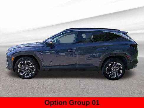 Used 2025 Hyundai Tucson Limited AWD/4WD image 11