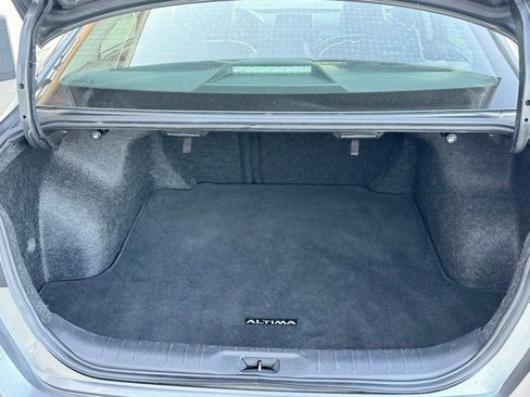 Used 2024 Nissan Altima 2.5 SR FWD image 23