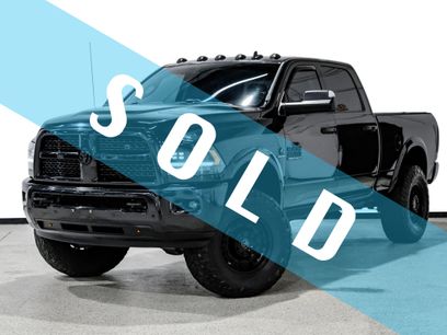 Used 2016 RAM 2500 Laramie w/ Sport Appearance Group