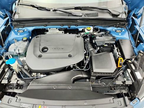 Used 2023 Volvo XC40 B5 Plus w/ Driver Assist Package image 30