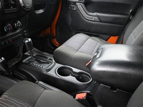 Used 2011 Jeep Wrangler Unlimited Sport image 19