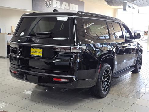 New 2026 Jeep Grand Wagoneer L image 3