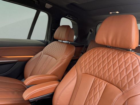 Used 2026 BMW ALPINA XB7 image 27