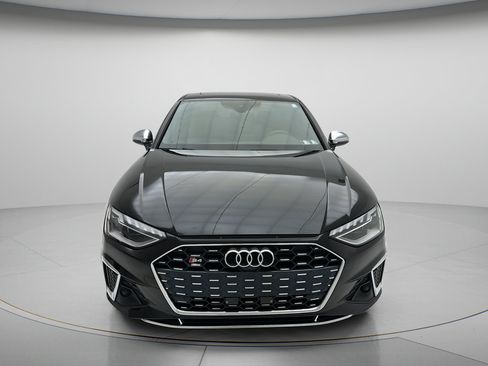 Used 2023 Audi S4 Premium w/ Convenience Package AWD/4WD image 2
