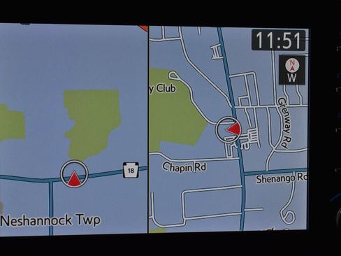 Certified 2024 Toyota Sienna Platinum image 21