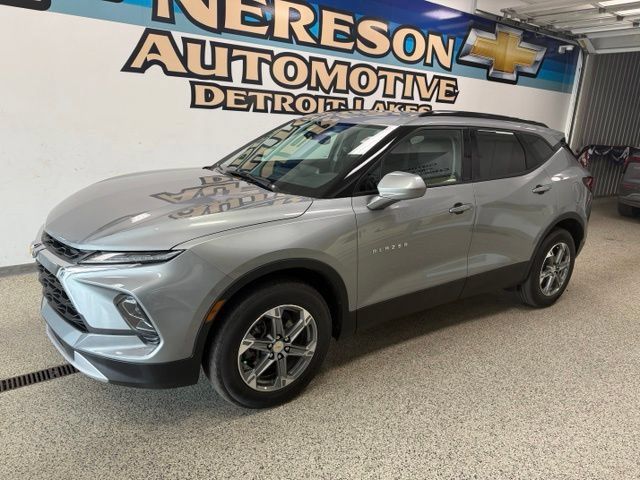 Used 2024 Chevrolet Blazer LT w/ Convenience Package AWD/4WD image 1