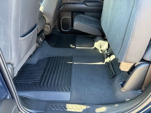 Used 2022 Chevrolet Silverado 1500 LT image 33