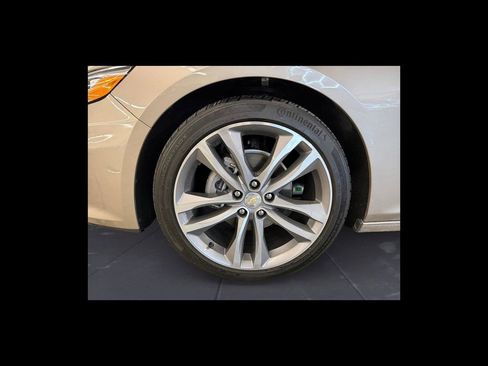 Used 2024 Chevrolet Malibu LT FWD image 10