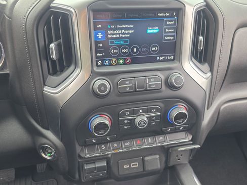 Used 2020 Chevrolet Silverado 1500 RST w/ Texas Edition image 9