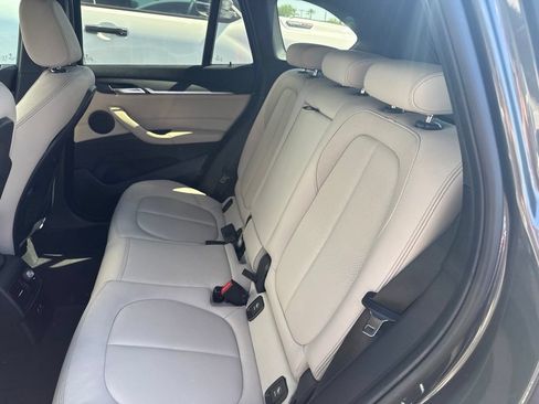 Used 2019 BMW X1 sDrive28i w/ Convenience Package FWD image 7