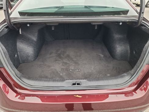 Used 2024 Nissan Altima 2.5 SV image 26