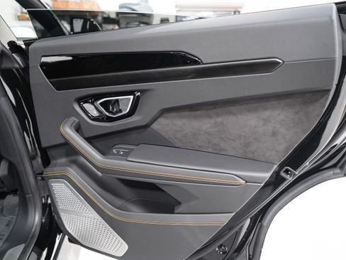 Used 2024 Lamborghini Urus S AWD/4WD image 21