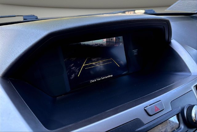 Used 2016 Honda Odyssey SE image 16