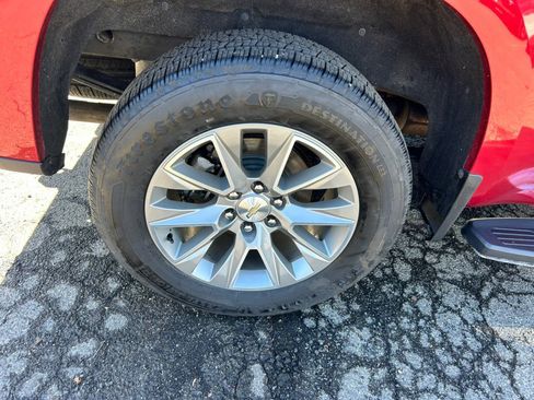 Used 2019 Chevrolet Silverado 1500 High Country image 12