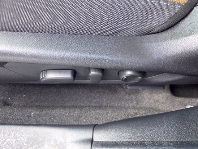 Certified 2025 Subaru Crosstrek 2.5i Sport AWD/4WD image 33
