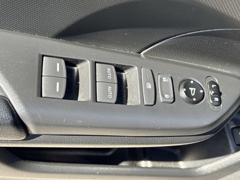 Used 2020 Honda Civic Sport image 17