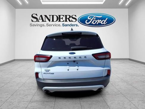 Used 2024 Ford Escape Active FWD image 3