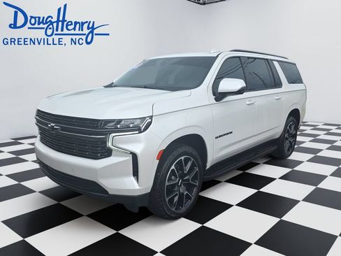 Used 2022 Chevrolet Suburban RST w/ Sport Performance Package AWD/4WD image 1