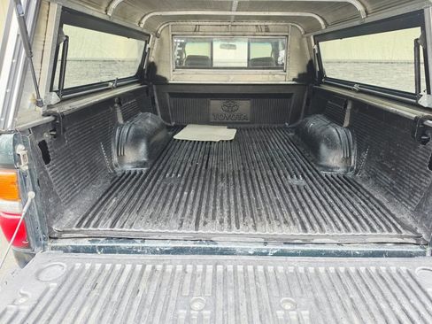 Used 2003 Toyota Tacoma PreRunner image 15