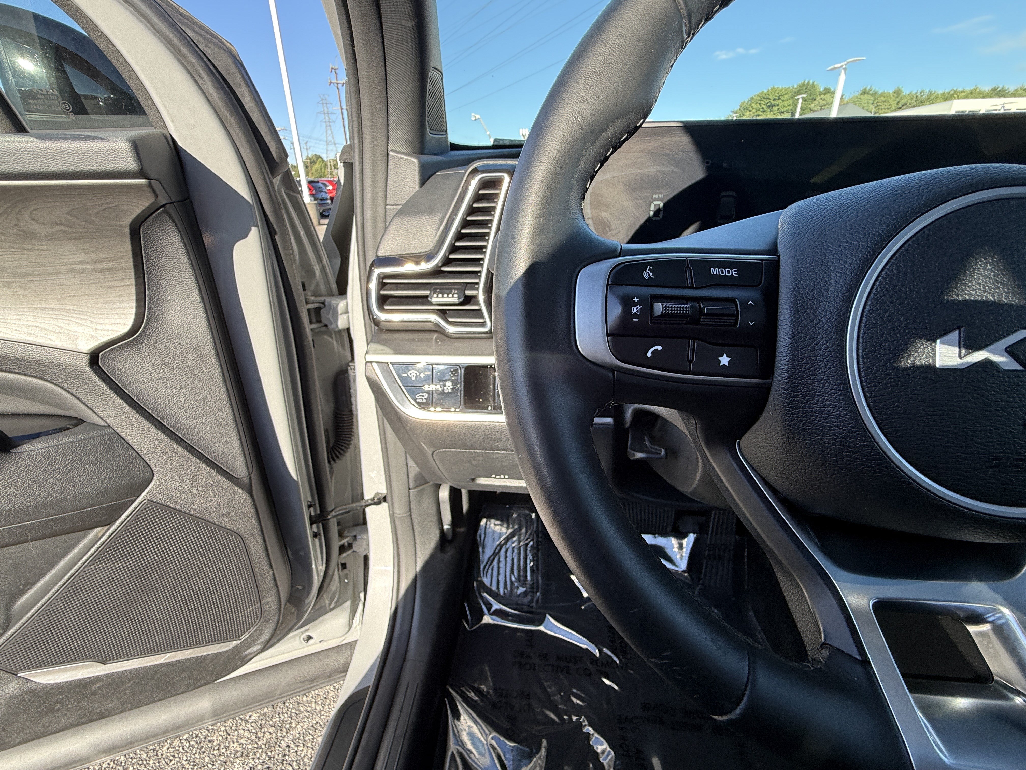 Used 2024 Kia Sportage X-Line w/ X-Line Premium Package AWD/4WD image 19
