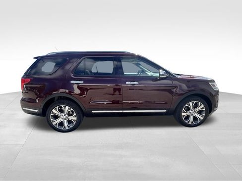Used 2019 Ford Explorer Limited w/ Limited Luxury Package image 3