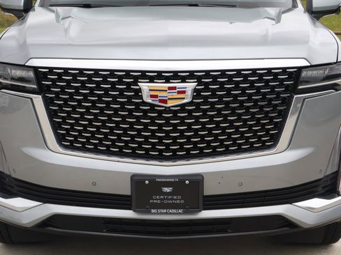 Used 2024 Cadillac Escalade Premium Luxury w/ Performance Package RWD image 8