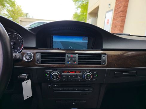 Used 2012 BMW 335i xDrive Coupe image 19