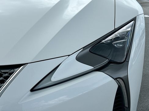 Used 2021 Lexus LC 500 Convertible w/ Touring Package RWD image 28