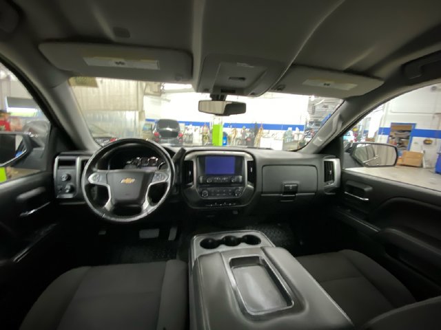 Used 2018 Chevrolet Silverado 1500 LT AWD/4WD image 27