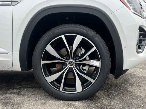 New 2026 Volkswagen Atlas SEL Premium R-Line image 8