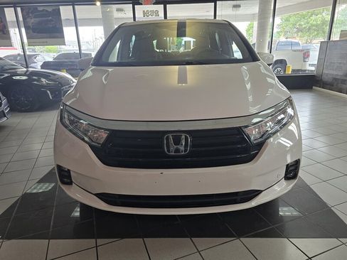 Used 2023 Honda Odyssey Touring image 2