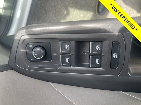 Certified 2023 Volkswagen Atlas SE AWD/4WD image 17
