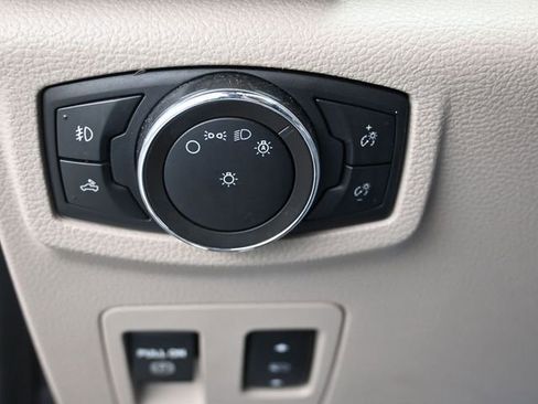 Used 2020 Ford F150 Limited w/ Trailer Tow Package image 25