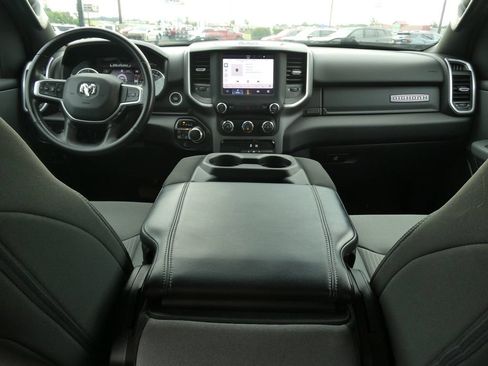 Used 2022 RAM 1500 Big Horn AWD/4WD image 21