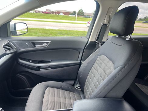 Used 2019 Ford Edge SEL FWD image 20