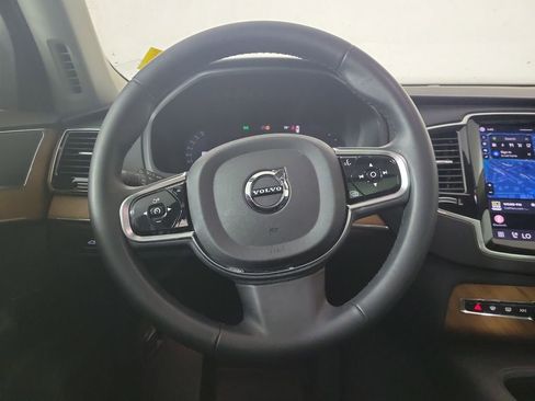 Used 2024 Volvo XC90 T8 Plus w/ Protection Package Premier AWD/4WD image 18