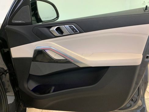 Used 2023 BMW X6 M50i w/ Shadowloine Package image 82