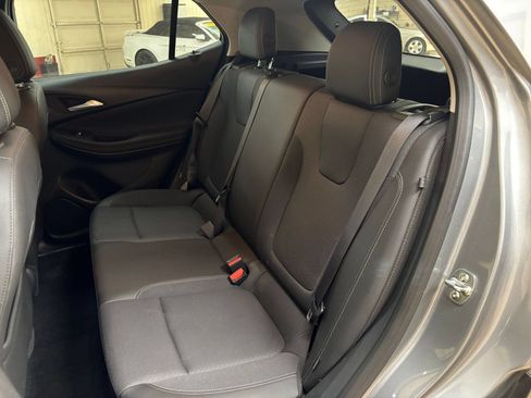 Used 2025 Buick Encore GX Preferred FWD image 37