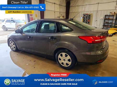 Used 2016 Ford Focus S FWD image 3