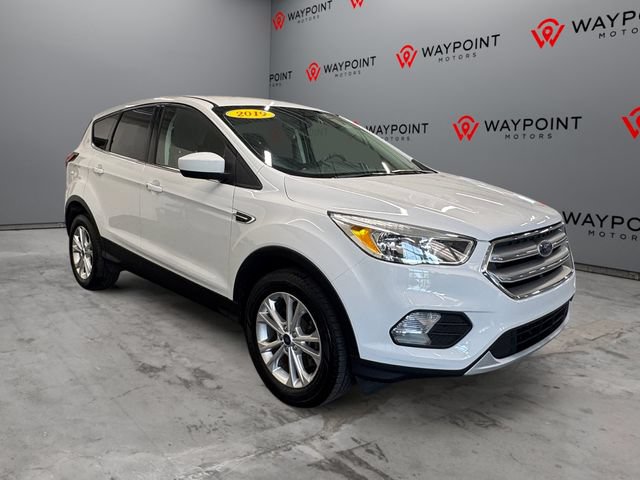 Used 2019 Ford Escape SE AWD/4WD image 1