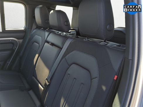 Used 2022 Land Rover Defender 110 X-Dynamic HSE image 13