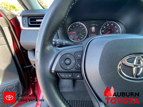 Certified 2022 Toyota RAV4 XLE Premium FWD image 39