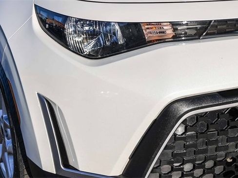 Used 2024 Kia Soul LX w/ Option Group 015 image 10