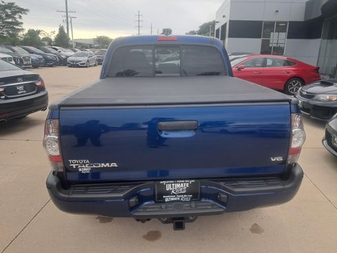 Used 2014 Toyota Tacoma 4x4 Double Cab w/ TRD Sport Package image 8