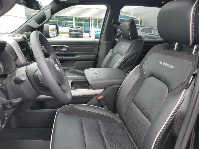 Used 2026 RAM 1500 Laramie w/ Night Edition AWD/4WD image 5